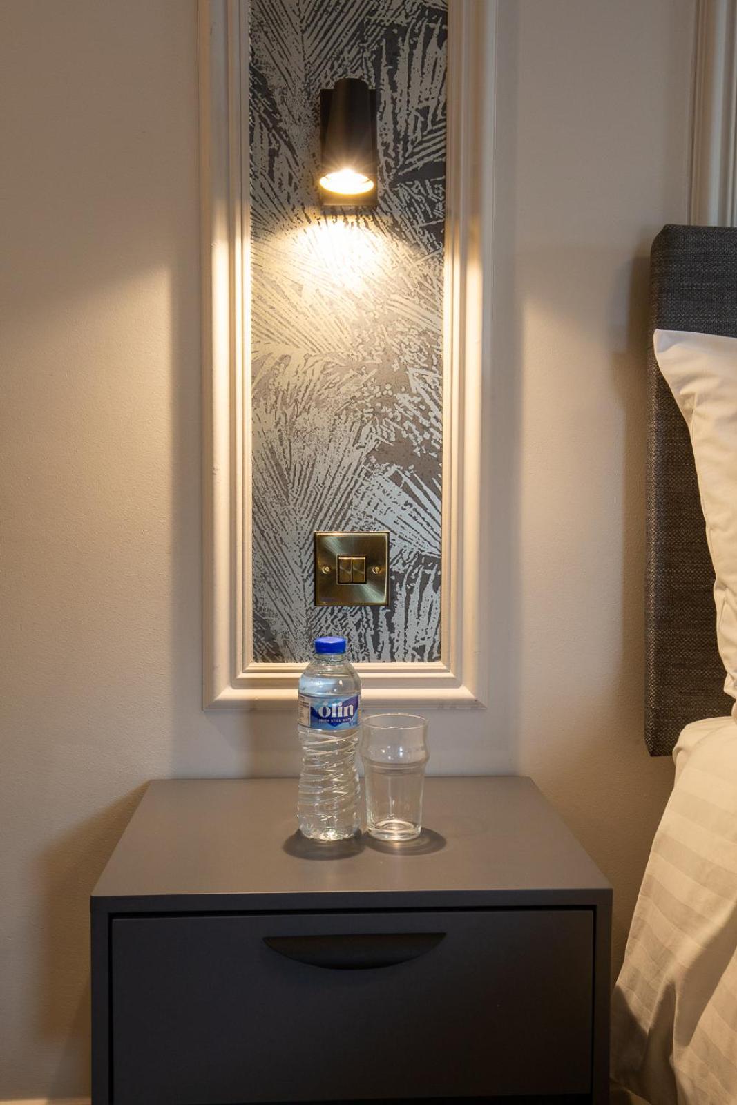 The Abbeygate Townhouse Hotel Galway Ngoại thất bức ảnh